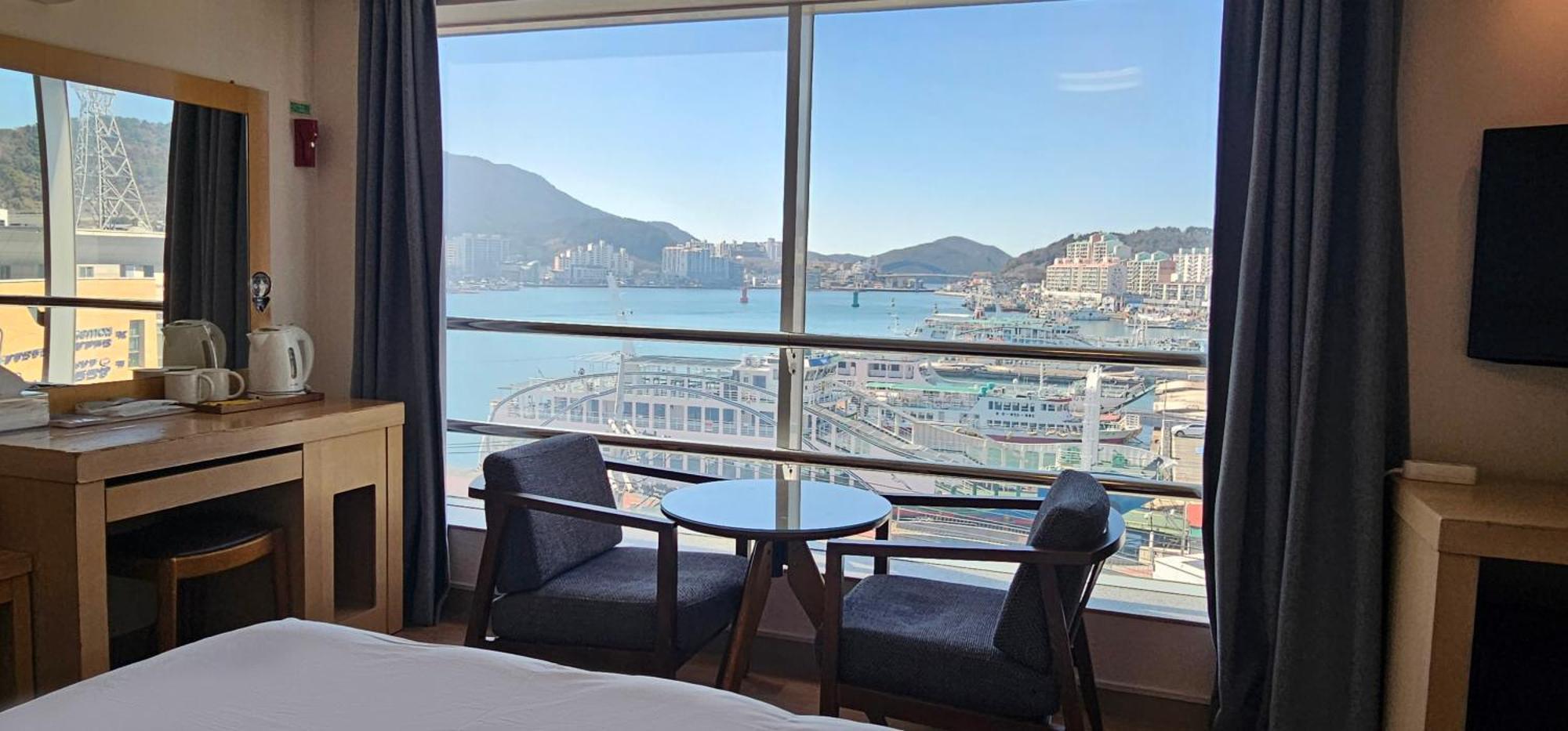Hansan Hotel Tongyeong Exteriör bild
